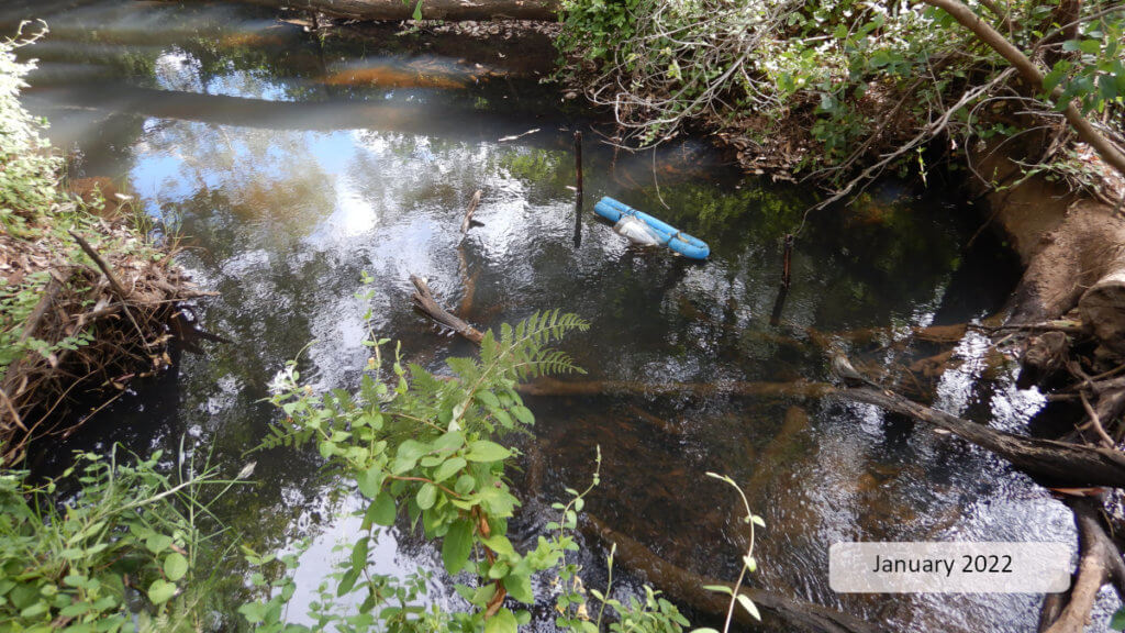 An image of the water quality logger in situ at the Brookton Highway site